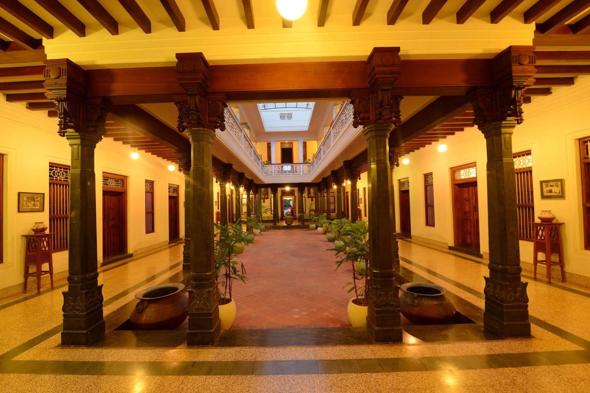 Visalam Chettinad Palace - A Cgh Earth Experience Kānādukāttān Zewnętrze zdjęcie
